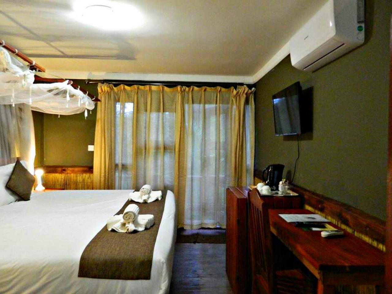 Kwalape Safari Lodge Kasane Exteriér fotografie